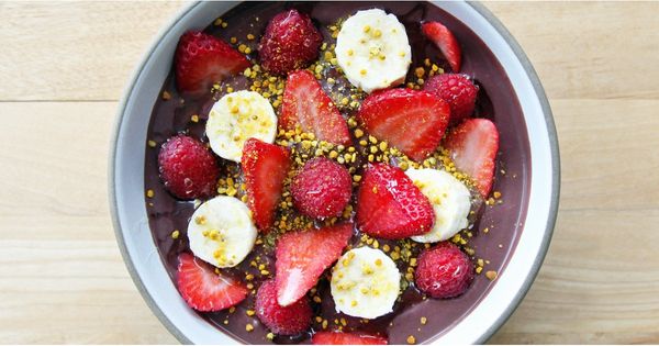 Açai Bowl with Berries and Banana