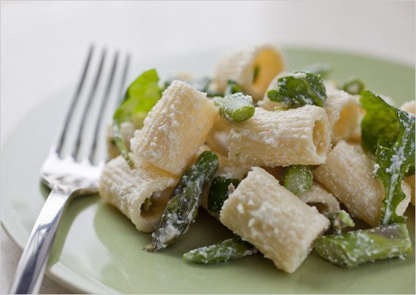 Pasta with Asparagus, Arugula and Ricotta