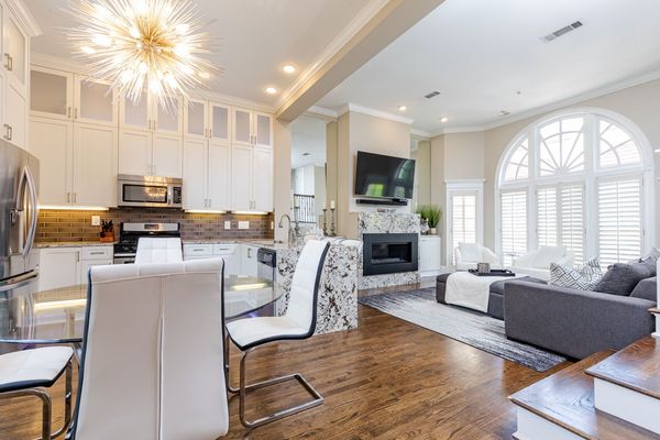 3541 Roswell Road_7-32