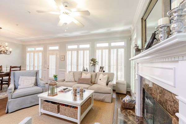 2200 Briarwood Blf-66