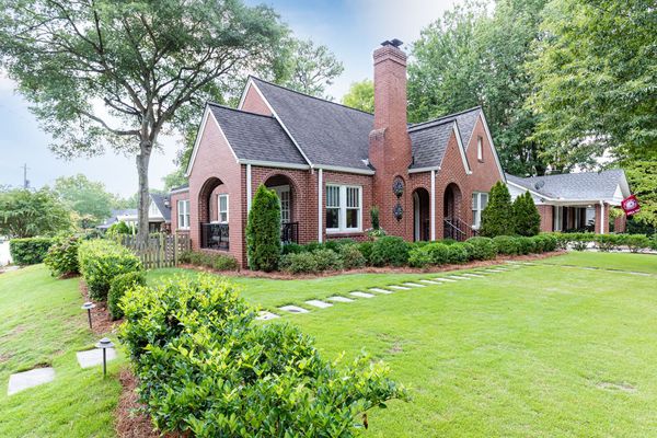 129 Peachtree Hills-87