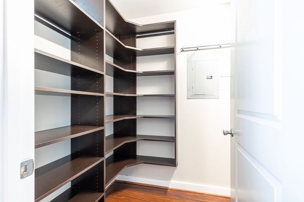 3338 Peachtree Rd-43