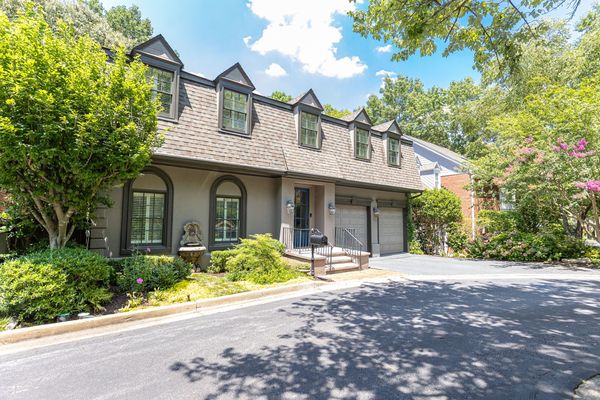 2966 waverly court_-308