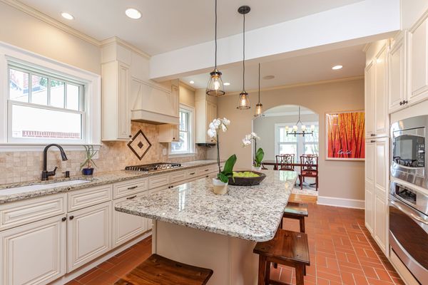 129 Peachtree Hills-38