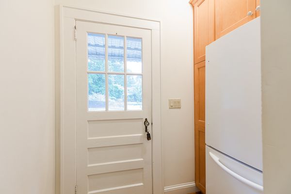 2725 Atwood-69-Web Res