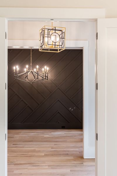 6175 River Shore-244