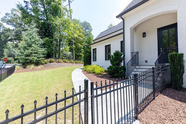 1248 Peachtree Battle-147