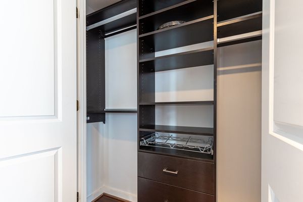 3338 Peachtree Rd-123