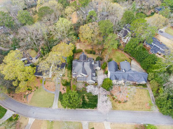 309 Lake Forrest Lane-11