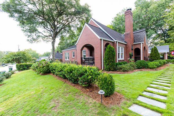 129 Peachtree Hills-86