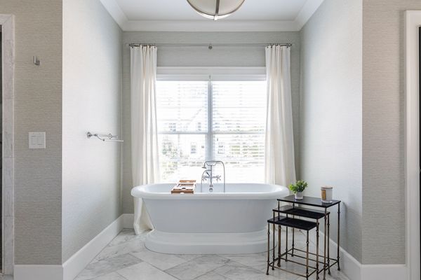 1843 Rock Springs Ln-115