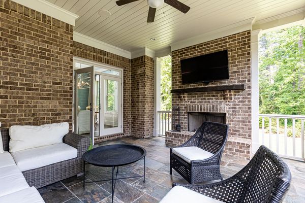 6470 Long Island-533