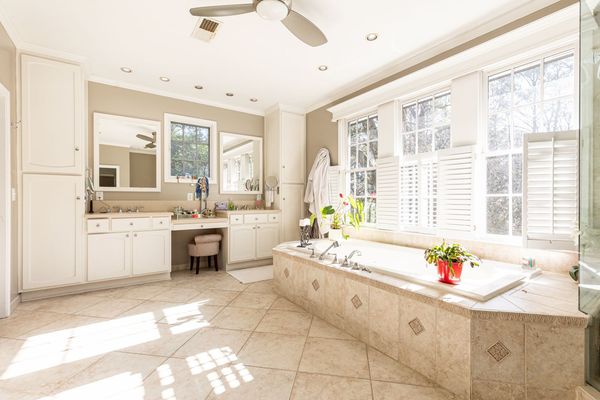 2740 Margaret Mitchell-133