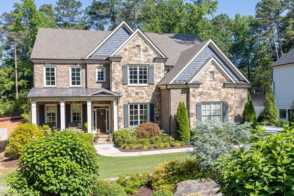 6470 Long Island-180