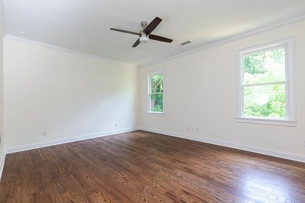 4685 Powers Ferry Rd 22-140-Web Res