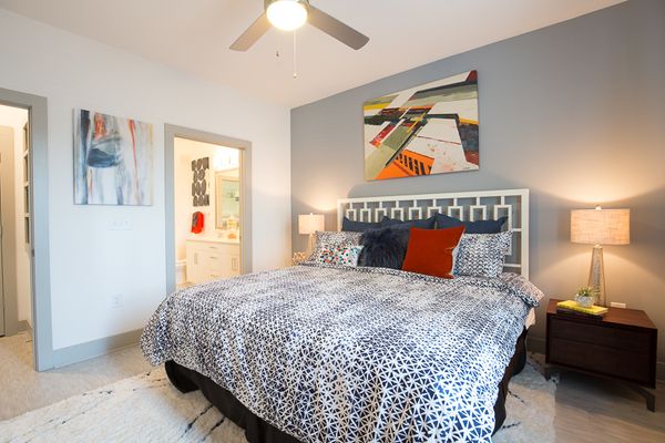 Veranda At Avalon Sales Center-13-Web Res