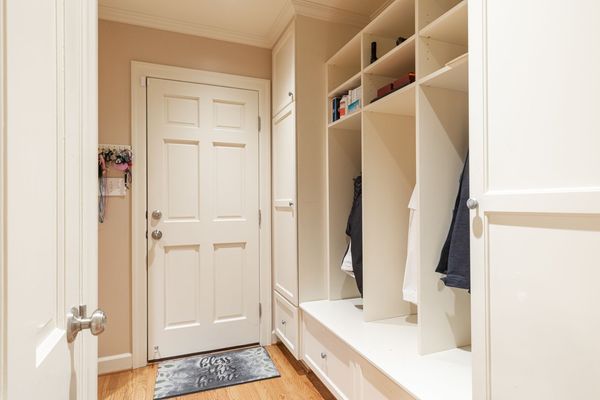 255 Lake Forrest-125