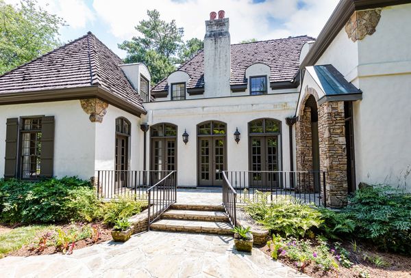 2745 Normandy Dr-133