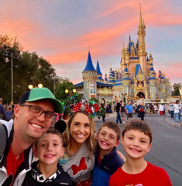 AC0275F6-5FC3-43D7-AA33-614A29BC8D18_1_105_c