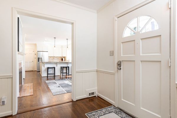 3766 North Stratford-105