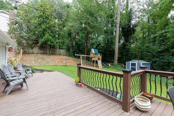 1310 N Point Way-122