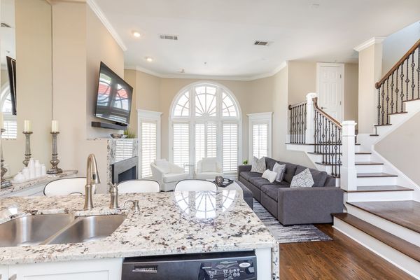 3541 Roswell Road_7-38