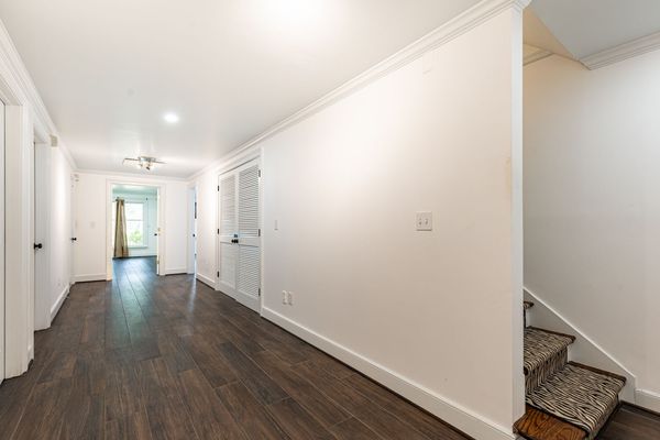 2966 waverly court_-254