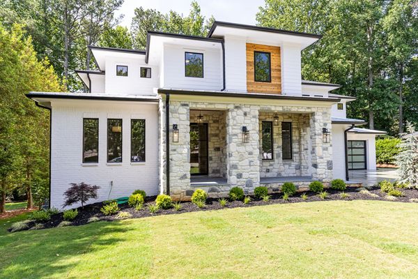 340 Colewood Way-337