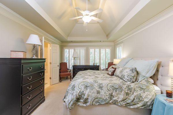 2200 Briarwood Blf-16