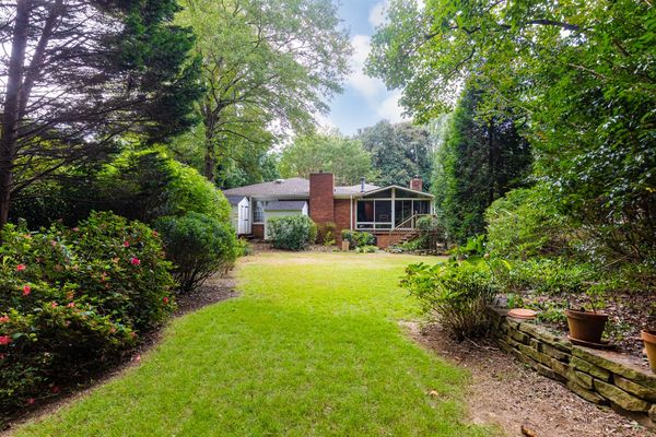 2950 Westminster Cir-85