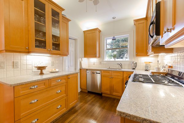 2725 Atwood-62-Web Res