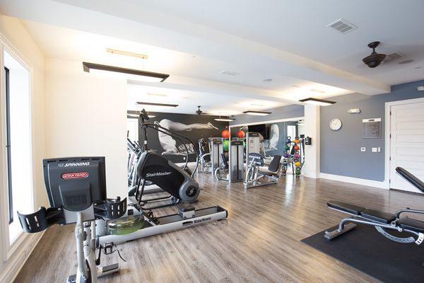 222 Colonial Homes_The Monroe-61-Web Res