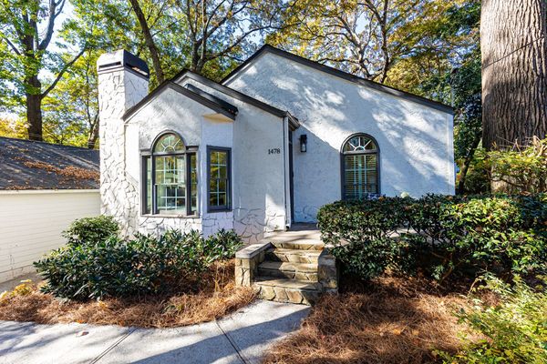 1478 Brooklyn Ave-197