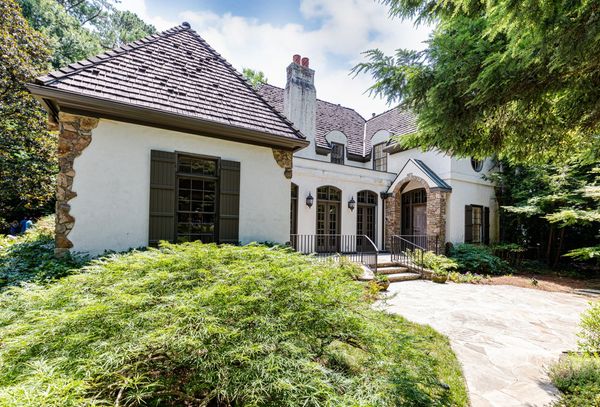 2745 Normandy Dr-128