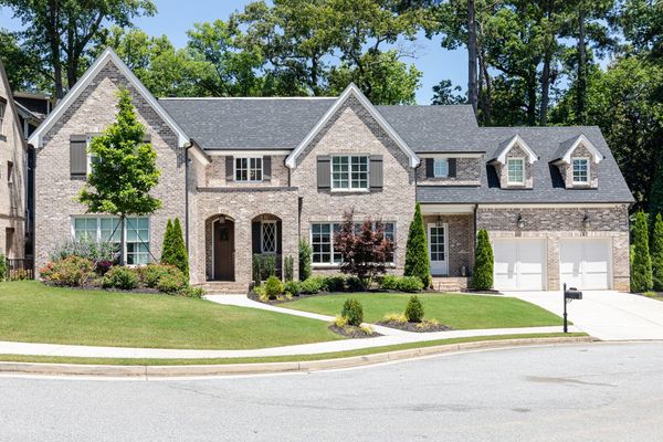 1843 Rock Springs Ln-248