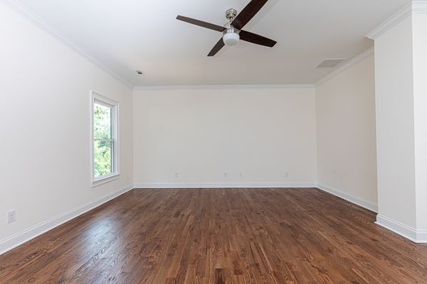 4685 Powers Ferry Rd 22-130-Web Res