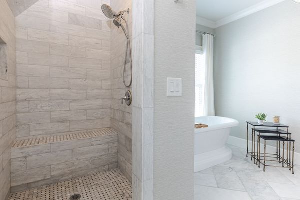 1843 Rock Springs Ln-124