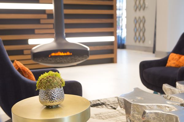 Veranda At Avalon Sales Center-99-Web Res