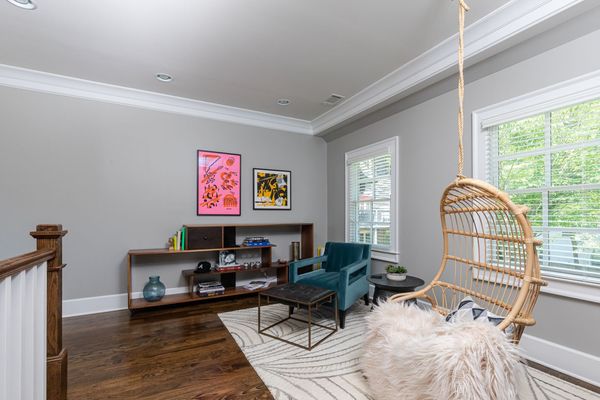 1843 Rock Springs Ln-92