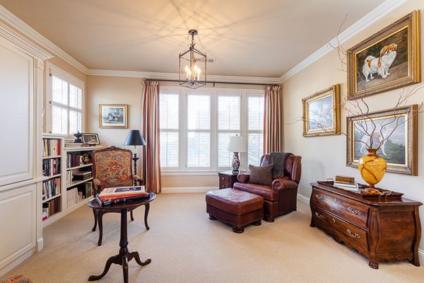 1025 Arbor Trace-98-Web Res