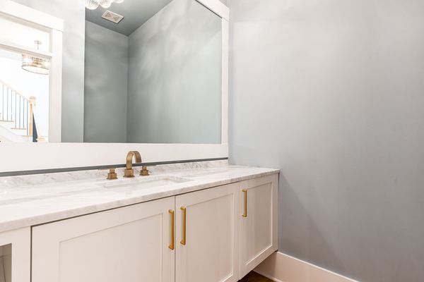 340 Colewood Way-107