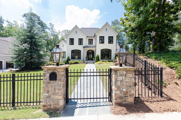 1248 Peachtree Battle-135