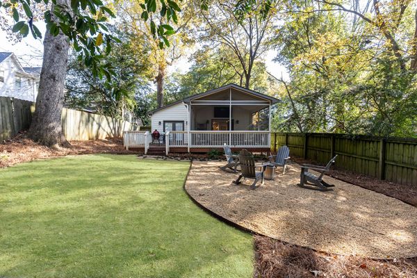 1478 Brooklyn Ave-227