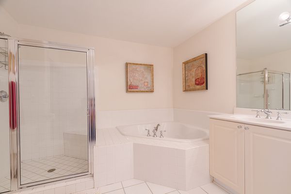 211 Colonial Homes-5-WebRes