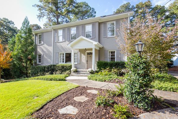 2166 Howell Mill Rd-13