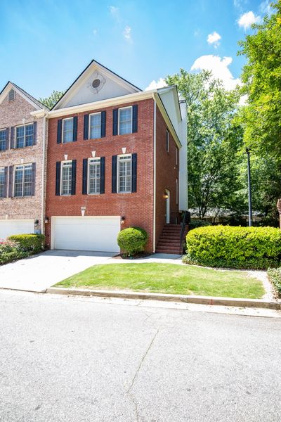 2200 Briarwood Blf-87