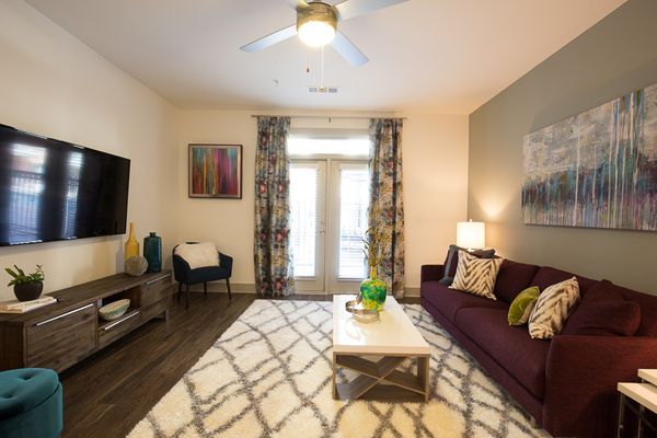 Veranda At Avalon Sales Center-55-Web Res