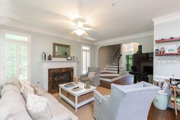 2200 Briarwood Blf-60