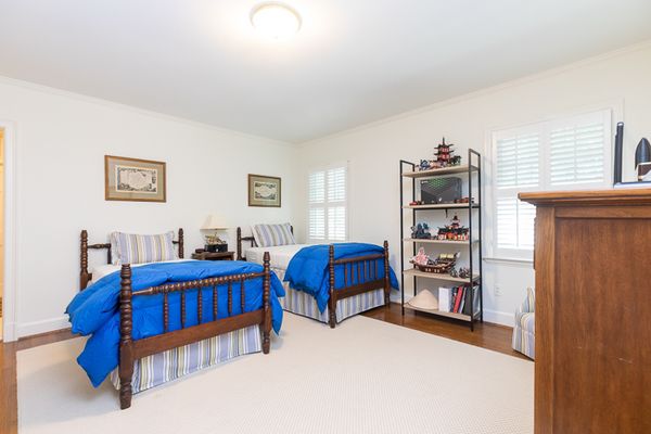 920 hawick drive-148-Web Res