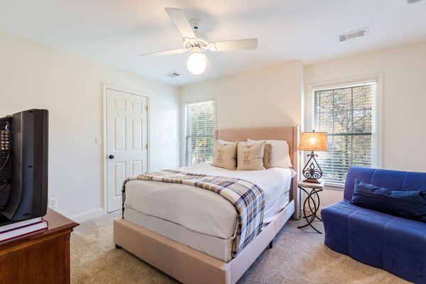 2166 Howell Mill Rd-71